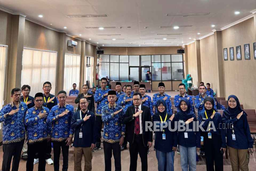 Diseminasi hasil penelitian di Ruang Rapat Utama Kantor Bupati Bima pada Senin (1/12/2025). 