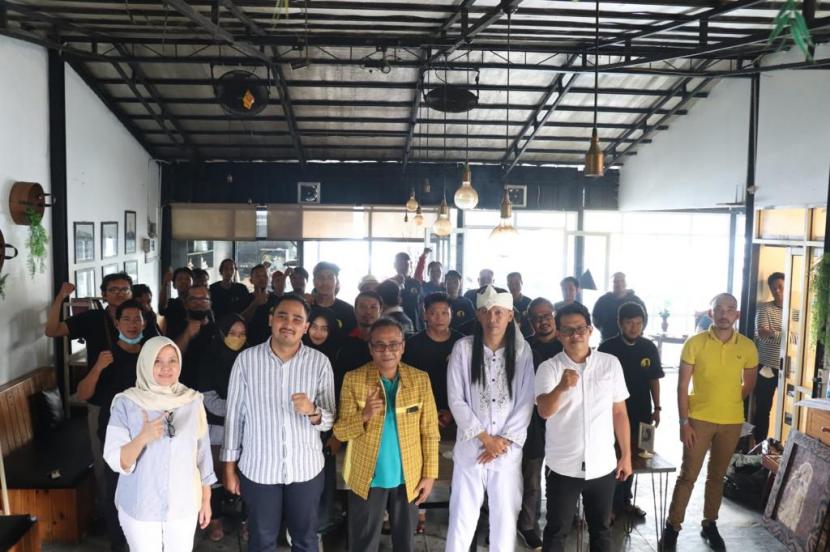 Diskusi Gerakan Berkreasi Bersama Airlangga Hartarto (Gerakan BerkAH) di Kabupaten Subang.