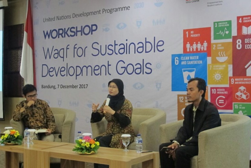 diskusi grup terfokus dengan tema “Waqf for Sustainable Development Goals” pada Kamis (7/12/2017). Kegiatan ini diselenggarakan oleh United Nations Development Program (UNDP) Indonesia di Unpad Training Center, Bandung.