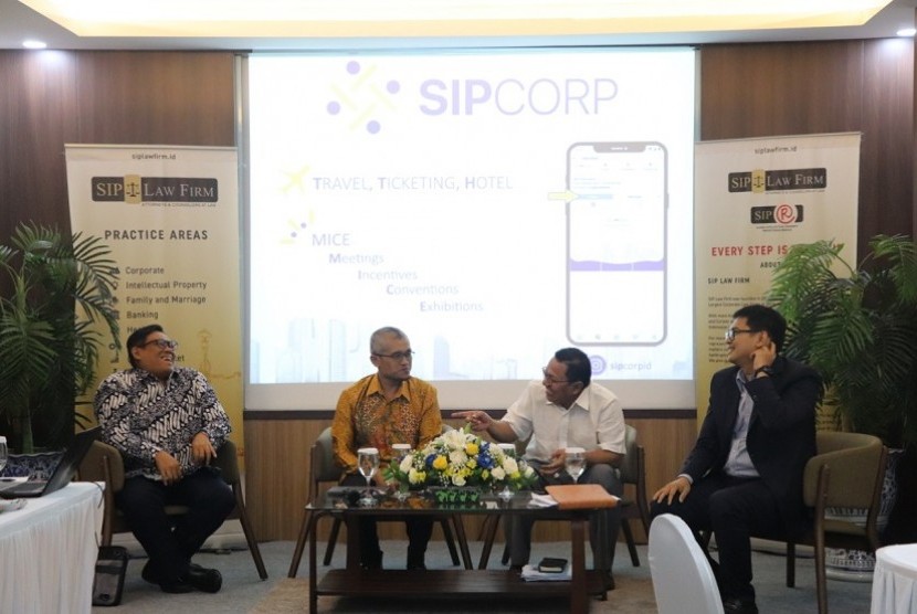 diskusi panel bertajuk “Keputusan Bisnis & Tindak Pidana Korupsi dalam Pengelolaan Perseroan BUMN” yang digelar SIP Corp di Jakarta, Rabu (30/10).