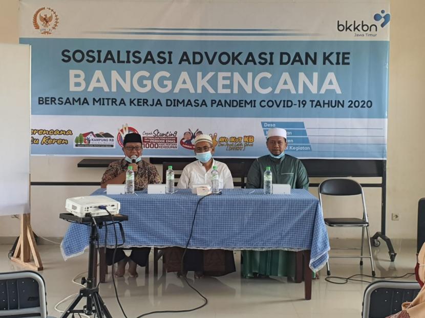 Diskusi Program Keluarga Berencana di Jember, Jawa Timur, Selasa (11/8)