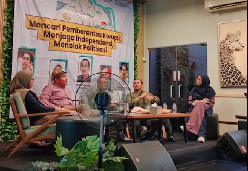 Diskusi publik: Mencari Pemberantas Korupsi, Menjaga Independensi,Menolak Politisasi, yang diselenggarakan PBHI dan Transparency Internasional Indonesia, Jumat (21/6/2024). 