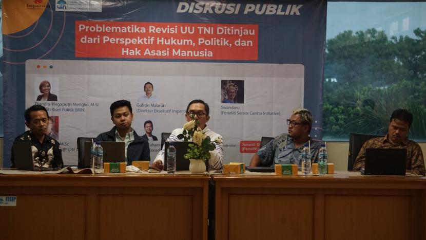 Diskusi Publik yang diselenggarakan Imparsial dengan tema: Prroblematika Revisi UU TNI Ditinjau dari Perspektif Hukum, Politik, dan Hak Asasi Manusia.