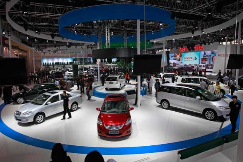 Pameran mobil (ilustrasi). Penjualan mobil di China saat ini mulai menunjukan peningkatan. Tercatat pada Juli 2020, penjualan mobil di China naik 16,4 persen dibandingkan periode yang sama tahun sebelumnya menjadi 2,1 juta unit.