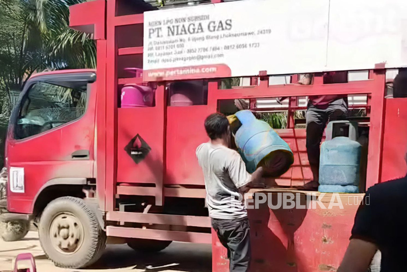 Distribusi elpiji di Aceh