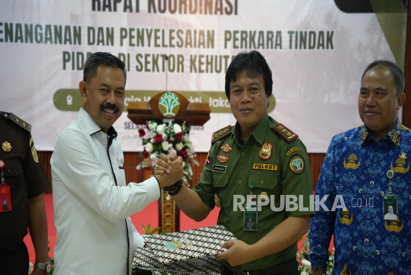 Ditjen Gakkum Kehutan dan Jampidum menjalani kerja sama untuk mempercepat proses hukum di sektor kehutanan.