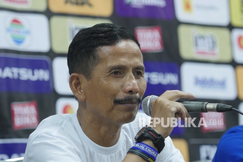 Pelatih Barito Putera Djajang Nurdjaman.
