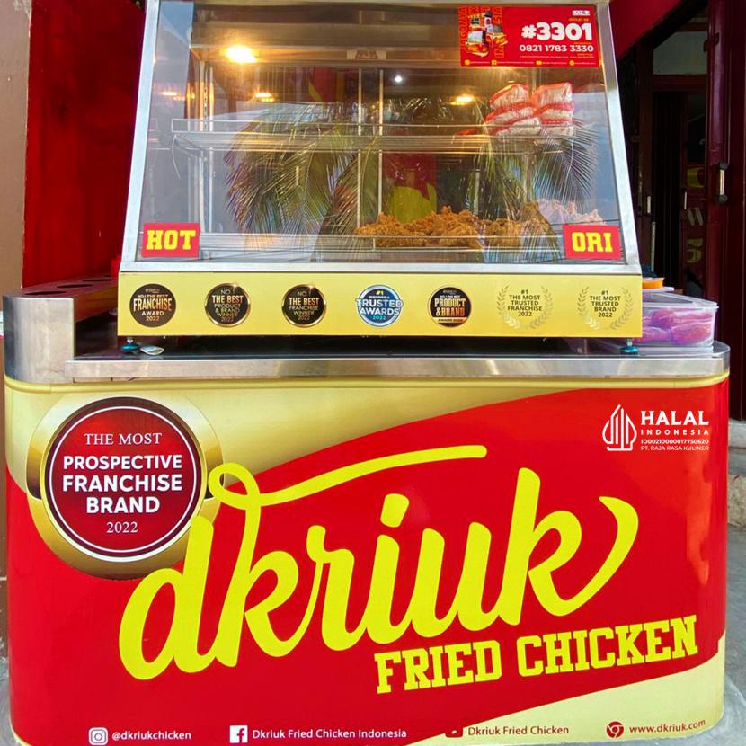 Dkriuk Fried Chicken terus berkomitmen untuk membuka kesempatan kemitraan yang luas bagi masyarakat Indonesia. 