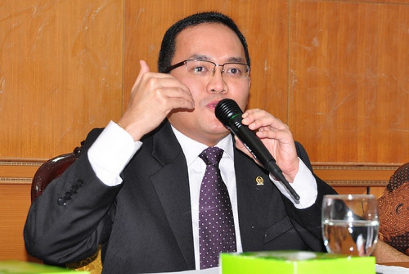 Dodi Reza Alex Noerdin