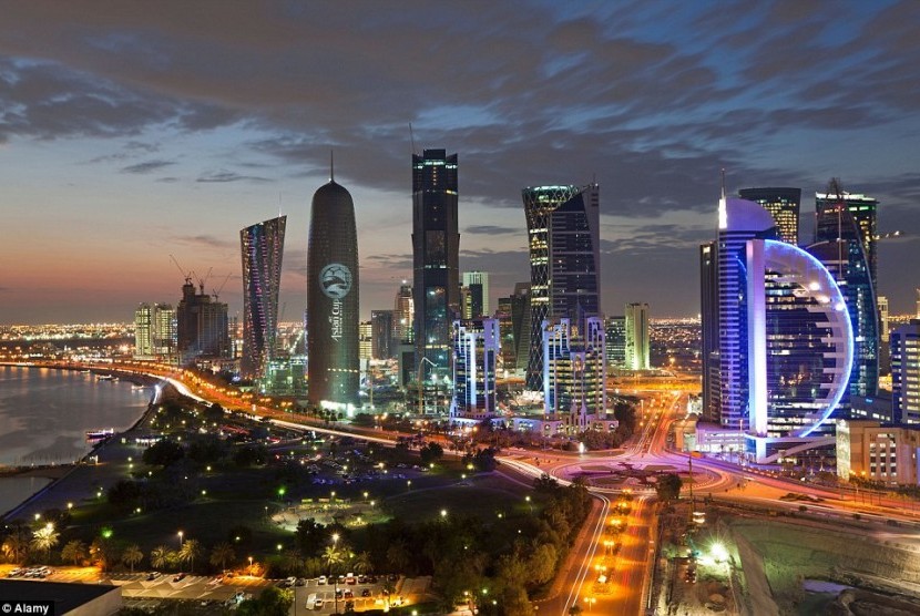 Doha, Qatar telah mengembangkan dengan membangun stadion baru, hotel dan pusat hiburan untuk menyelenggarakan Piala Dunia 2022