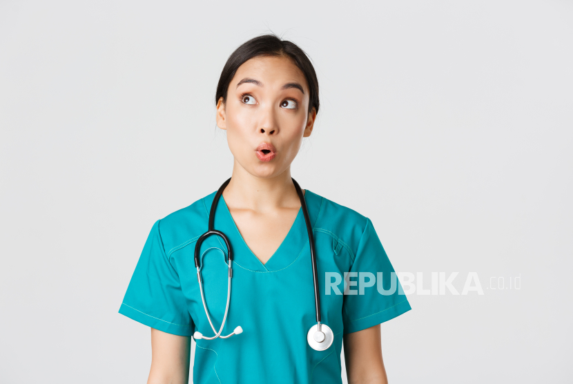 Dokter (ilustrasi). Sebuah studi dari University of Utah menemukan sekitar 60 hingga 80 persen orang dewasa pernah berbohong kepada dokter tentang kebiasaan gaya hidup mereka.