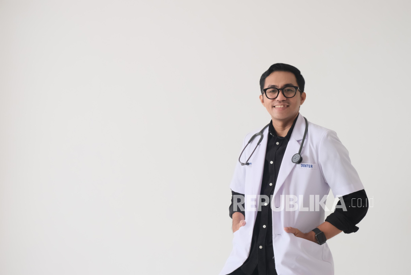 Dokter Iswanto alumni Unhas.