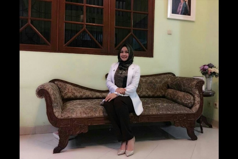 Dokter Spesialis Kulit dan Kelamin Dr Frien Refla Syarif, SpDV