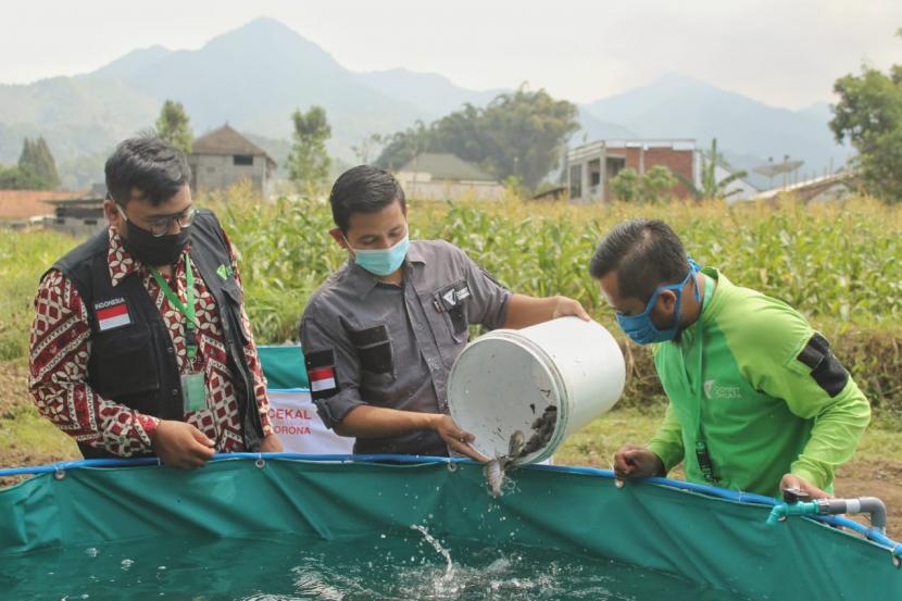 Dompet Dhuafa Jawa Timur mengajak masyarakat untuk ikut dalam gerakan Aksi Peduli Dampak Corona (APDC).