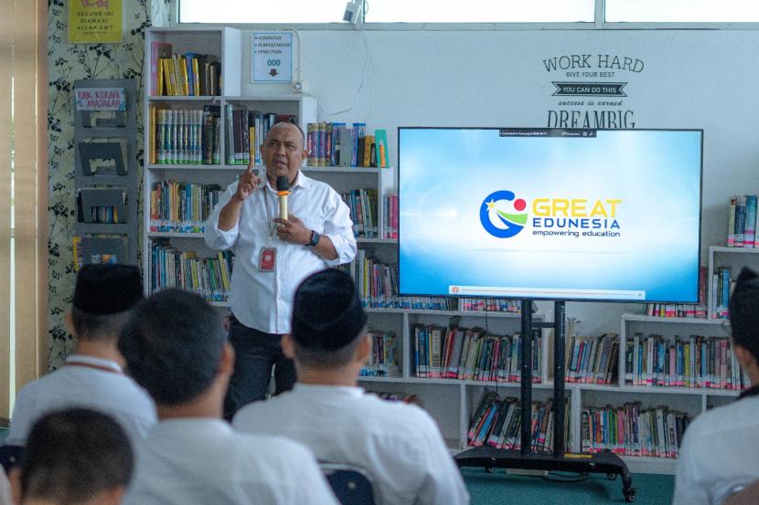 Dompet Dhuafa memperkenalkan mitra pelaksana program pendidikannya, yaitu Yayasan GREAT Edunesia.