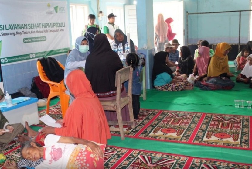 Dompet Dhuafa Singgalang (DDS)  bersinergi bersama Himpunan Pengusaha Muda Indonesia (HIPMI) mengadakan Aksi Layanan Sehat (ALS) di Jorong Subarang, Nagari Taram, Kecamatan Harau, Kabupaten Limapuluh Kota, Jumat (10/1).