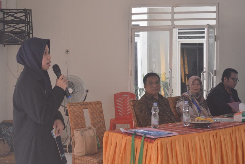 Dompet Dhuafa Sulawesi Selatan melalui program School Of Master Teacher hadir di Kabupaten Polewali Mandar, Sulawesi Barat, Ahad (1/3).