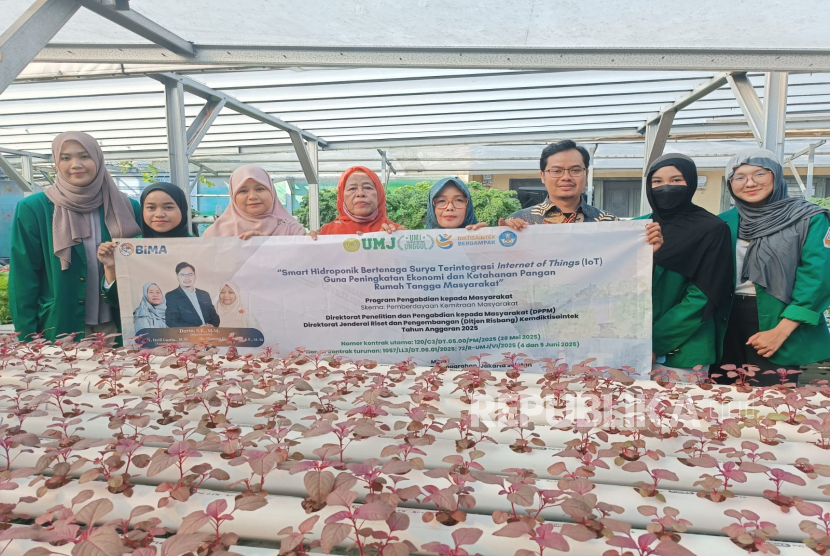 Dosen Universitas Muhammadiyah Jakarta (UMJ) bersama mahasiswa yang tergabung dalam tim Pengabdian kepada Masyarakat (PkM) mengadakan pelatihan penyusunan laporan keuangan bagi pelaku UMKM.