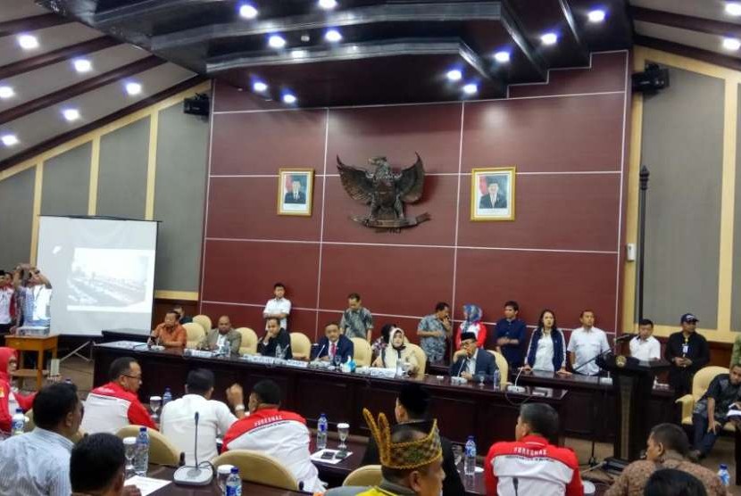 DPD menerima audiensi Forum Komunikasi Nasional (Forkonas) Daerah Otonomi Baru (DOB) dan Delegasi berbagai Kabupaten/kota calon pemekaran se-Indonesia, Senin (24/9).