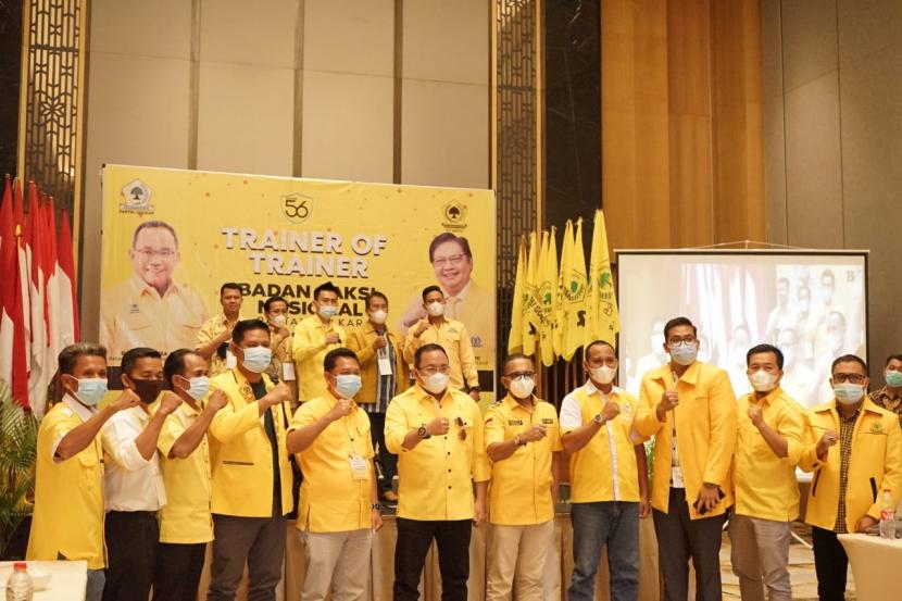 DPD Partai Golkar Sumatera Selatan (Sumsel). Partai Golkar mendapat 3 kursi DPR dari Dapil Sumsel, PKS dapat 2 kursi.