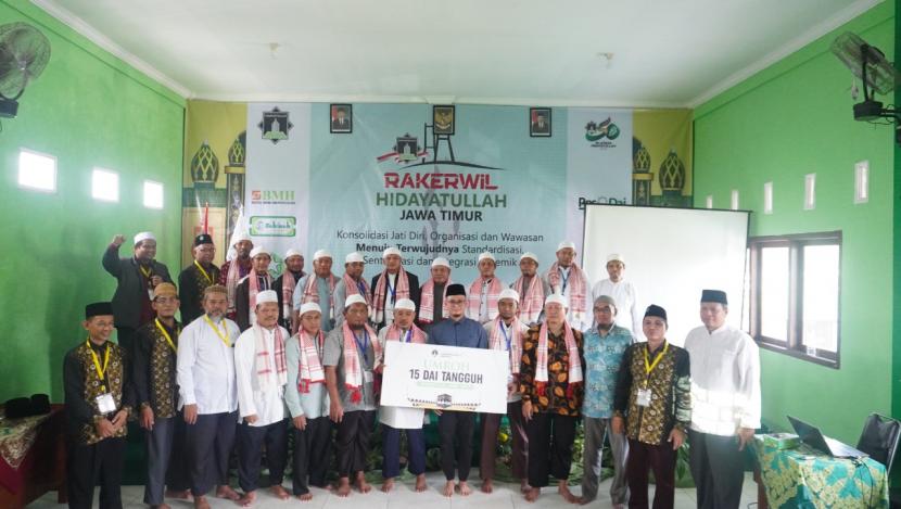 DPW Hidayatullah Jatim mengumumkan 15 kader-dai yang ada diumrahkan secara gratis.