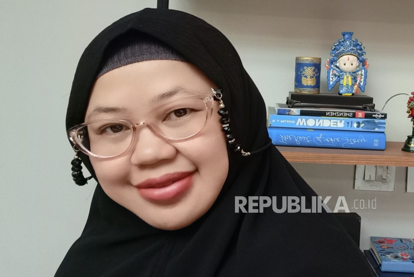 dr Alya Tursina, SpN., MH.Kes., Dosen Fakultas Kedokteran Unisba