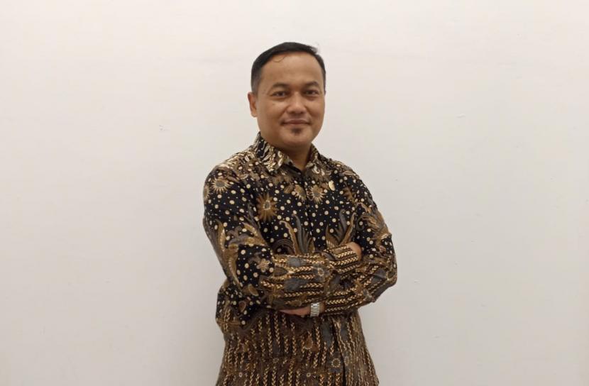 Dr Asep Sahid Gatara,  Wakil Ketua ICMI Jawa Barat; Dosen FISIP UIN Sunan Gunung Djati Bandung.