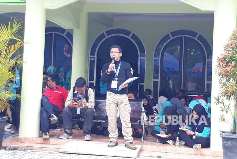 Dokter Corona Rintawan dari Divisi Tanggap Darurat, Rehabilitasi, dan Rekonstruksi Muhammadiyah Disaster Management Center (MDMC) Pimpinan Pusat Muhammadiyah (PP Muhammadiyah) 