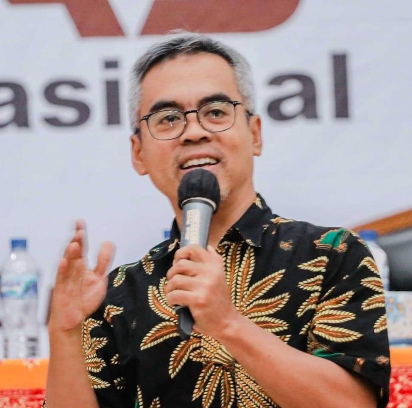 DR.H.Ihsan Setiadi Latief, M.Si, Ketua Bidang Kominfo PP Persis.