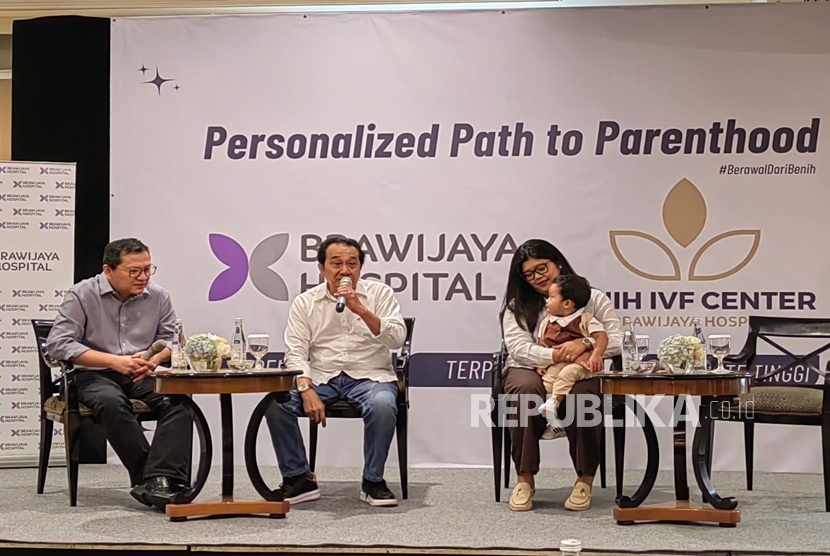 dr. Lucky Satria, Sp.OG, Subsp. FER dalam acara Comprehensive Obgyn Services yang digelar Brawijaya Hospital Antasari, Jakarta