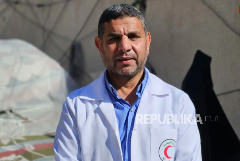 Ditawan Saat Sakit Jantung, Israel Larang Direktur RS Lapangan Gaza Dapatkan Obat, Nyawanya Terancam