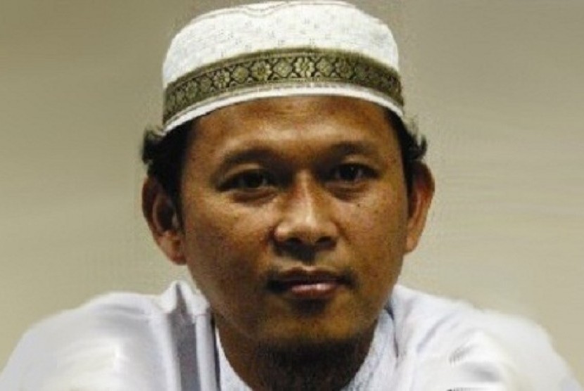 Dr Muhammad Muindinillah Basri.