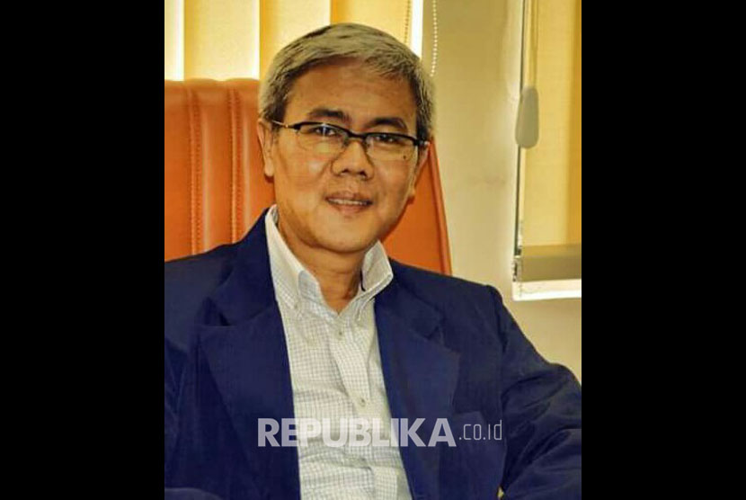 Dr. Sudarnoto Abdul Hakim, MA (Dosen UIN Jakarta)