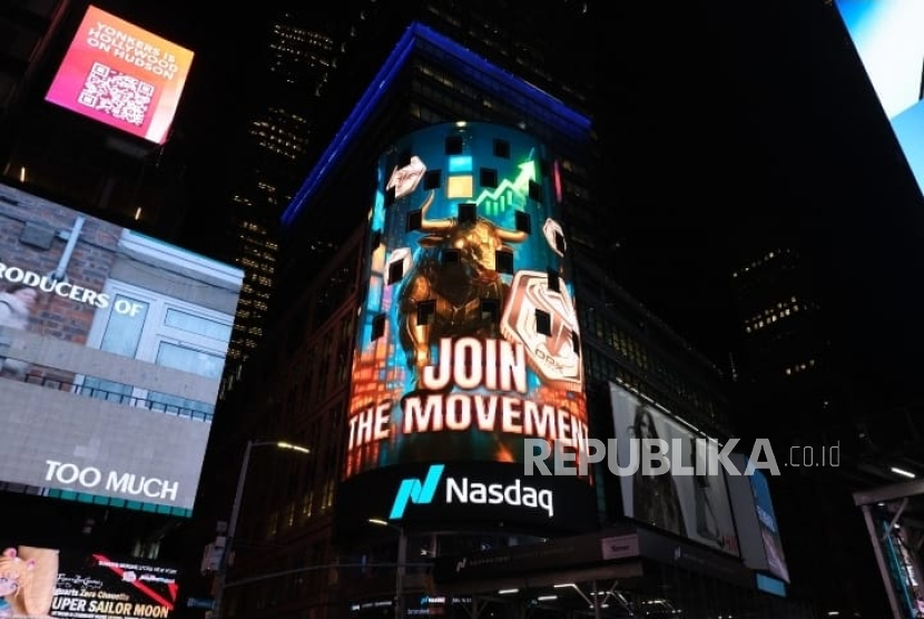 DRX Token tampil di billboard digital Times Square, New York, Amerika Serikat.