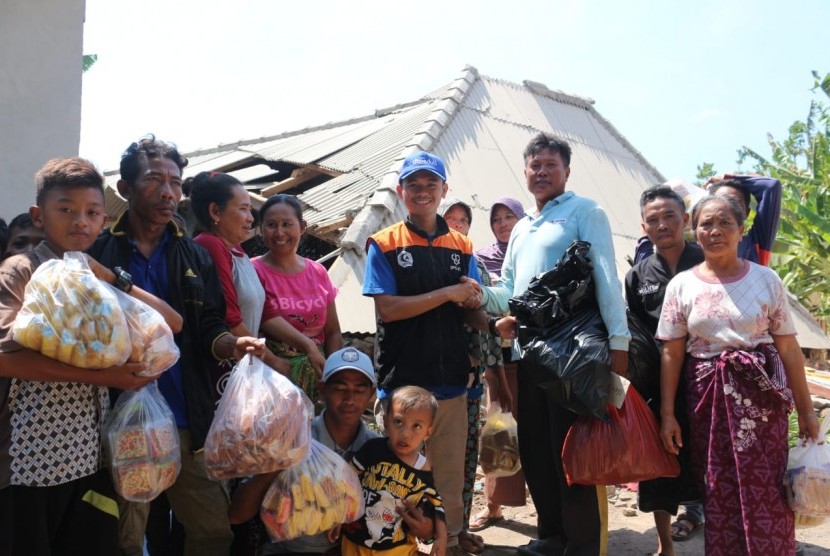DT Peduli bantu pengungsi gempa Lombok.