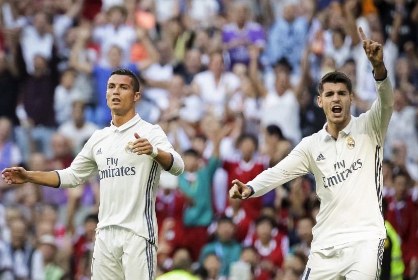 Dua bintang Real Madrid, Alvaro Morata (kanan) dan Cristiano Ronaldo 