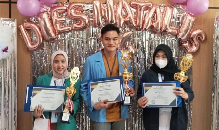Dua mahasiswa Kampus Digital Bisnis Universitas Nusa Mandiri (UNM) kembali raih prestasi di tingkat nasional pada perlombaan essay antar Perguruan Tinggi.