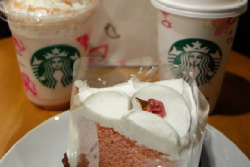 Dua menu spesial Starbucks dari daun sakura