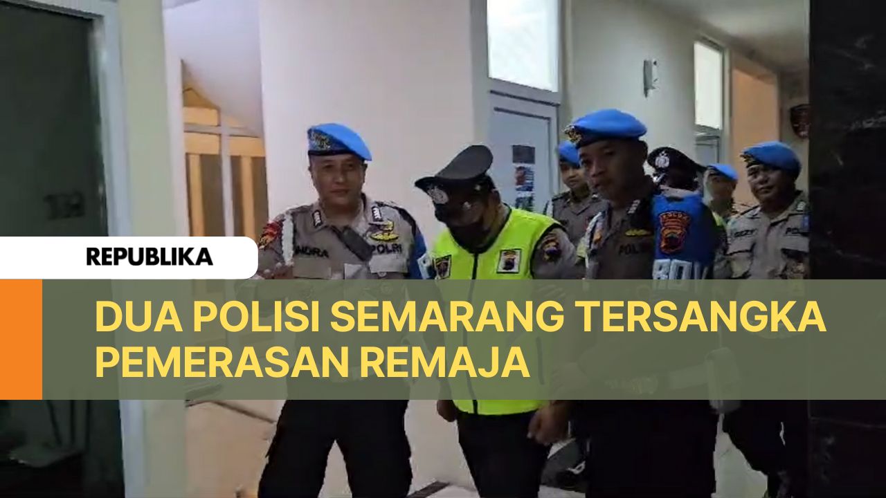 Dua polisi anggota Polrestabes Semarang yang menjadi tersangka kasus dugaan pemerasan pasangan remaja, yakni Aiptu Kusno dan Aipda Roy Legowo, telah menjalani sidang etik di Bidpropam Polda Jawa Tengah (Jateng), Senin (17/2/205).