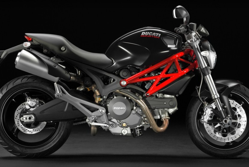 Ducati Monster 795