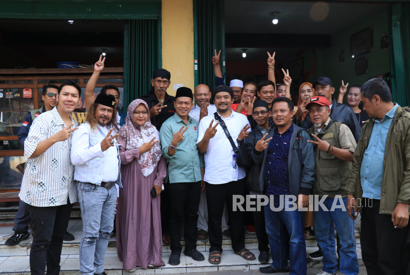 Dukungan kepada pasangan Calon Bupati dan Wakil Bupati Bandung nomor urut 2, Dadang Supriatna-Ali Syakieb terus berdatangan