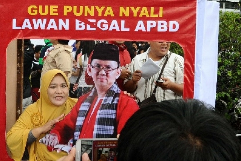 Dukungan warga kepada Gubernur DKI Jakarta Basuki Tjahja Purnama alias Ahok.