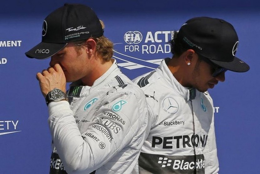 Duo pembalap Mercedes, Nico Rosberg dan Lewis Hamilton.