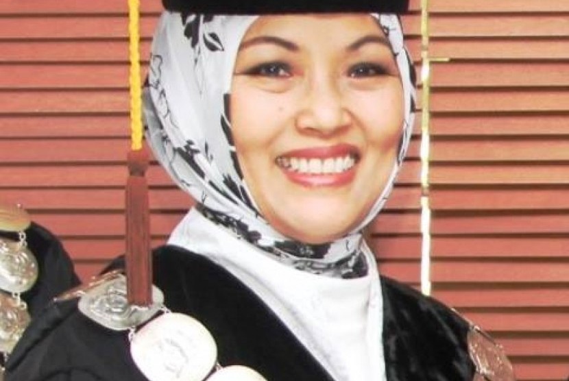 Rektor Universitas Hasanuddin Dwia Aries Tina Pulubuhu.