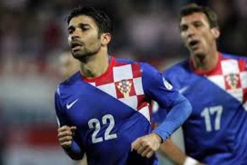 Eduardo Alves ketika mengenakan jersey Kroasia bernomor punggung 22
