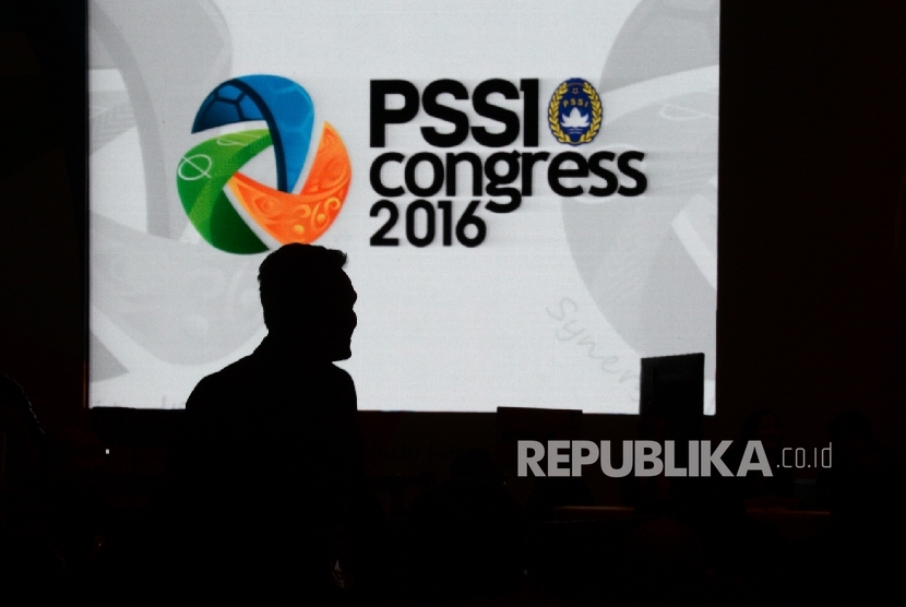 Edy Rahmayadi Jabat Ketua Perwakilan Klub ISL mengikuti pada Kongres PSSI di Jakarta, Kamis (10/11).