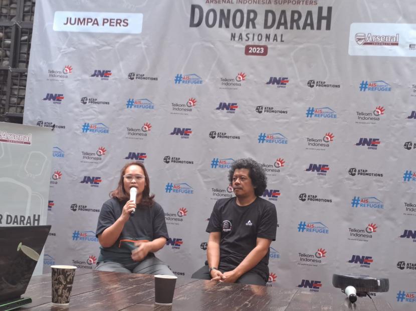 Eiger di seluruh Indonesia mengajak pelanggan mendonorkan darahnya.