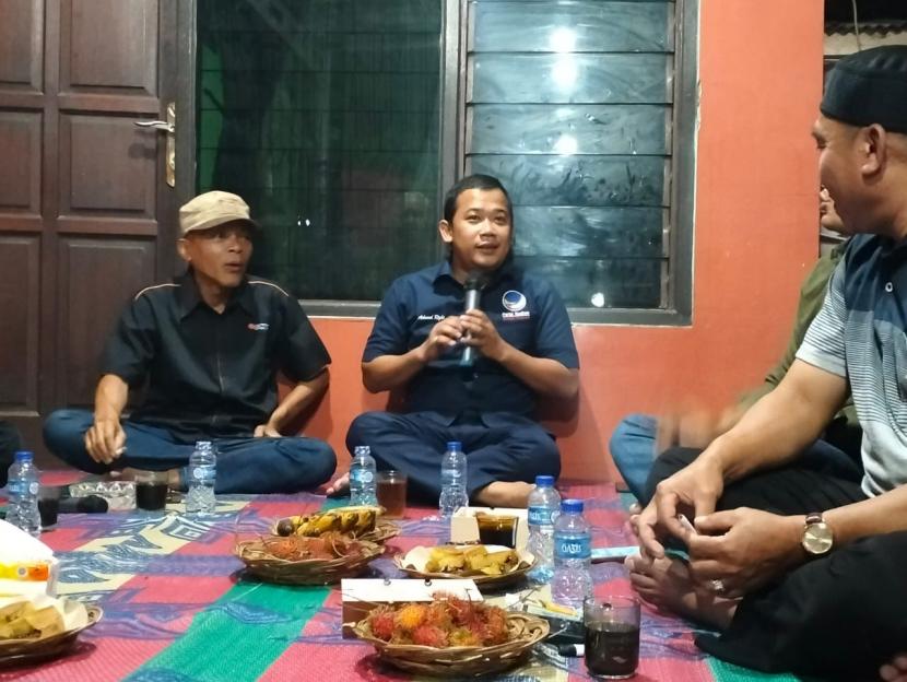 Eks wartawan yang maju Calon Anggota Legislatif (Caleg) DPRD Provinsi DKI Jakarta Daerah Pemilihan (Dapil) 8 Jakarta Selatan (Jaksel), Achmad Rizki.