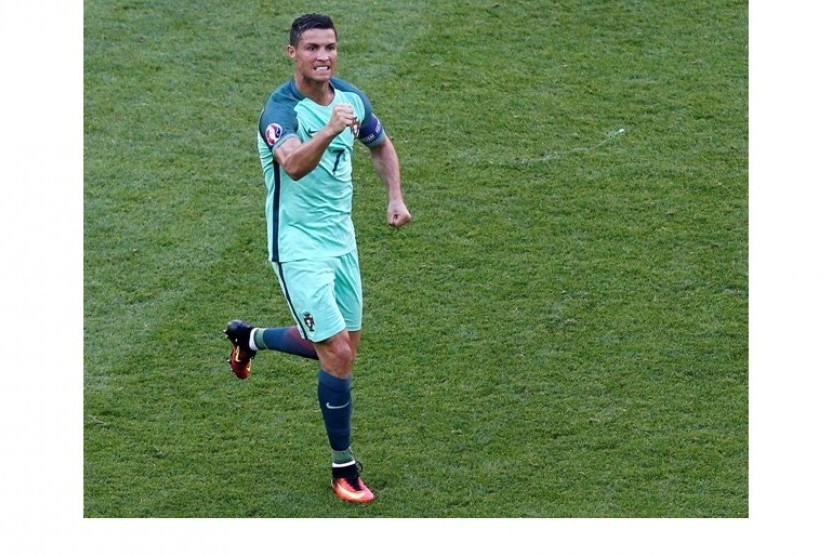 Ekspresi Cristiano Ronaldo usai mencetak gol.