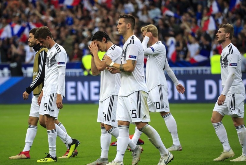 Ekspresi kekecewaan para pemain timnas Jerman setelah dikalahkan Prancis 1-2 pada pertandingan Liga Bangsa-Bangsa.